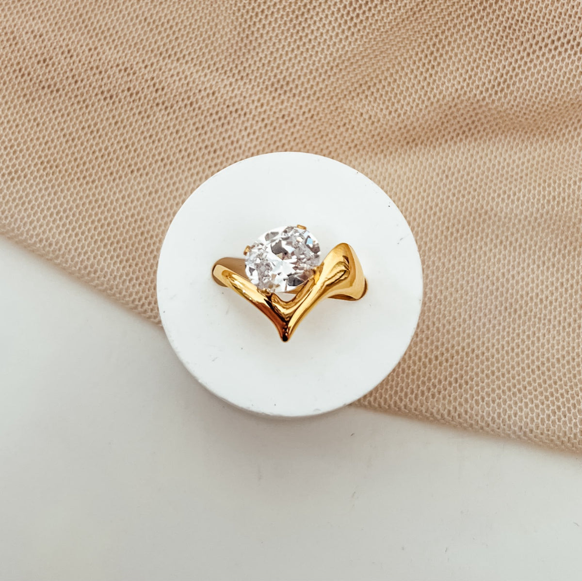Anillo Leonor